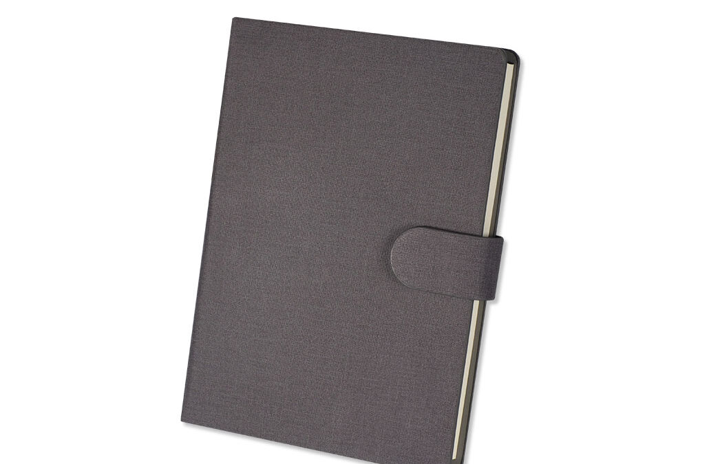 Notes z karteczkami samoprzylepnymi 225135823